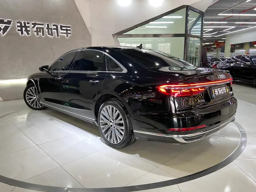 أودي A8 2021 طراز A8L 55 TFSI كواترو الفاخرة