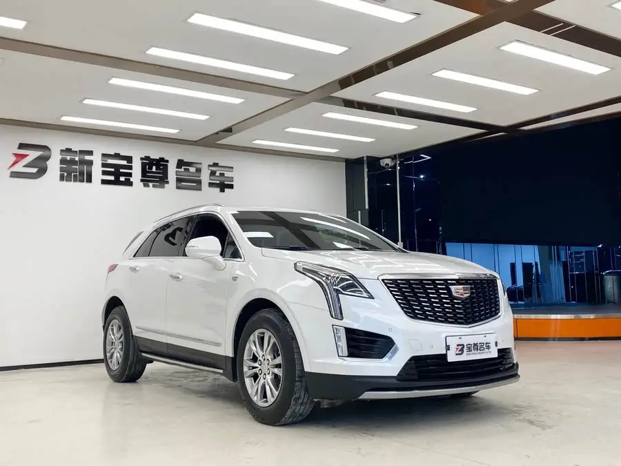 كاديلاك XT5 2022 2.0T فاخرة 2WD