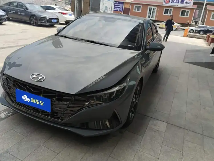 Elantra 2022 240TGDi DCT LUX Premium Edition