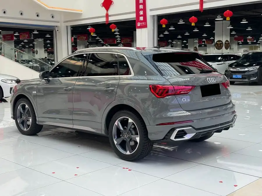 Audi Q3 2024 35 TFSI Fashion Dynamic