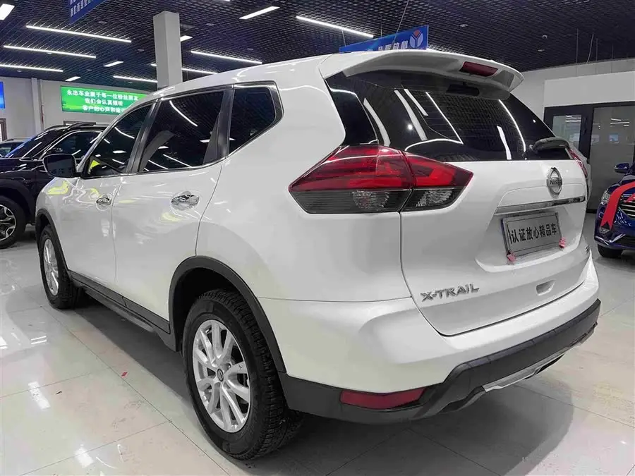 X-Trail 2022 2.0L 2WD Intelligent Connectivity Premium Edition