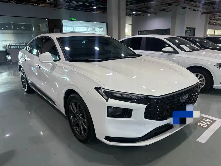 2025 Ford Mondeo 2.0T EcoBoost Luxury