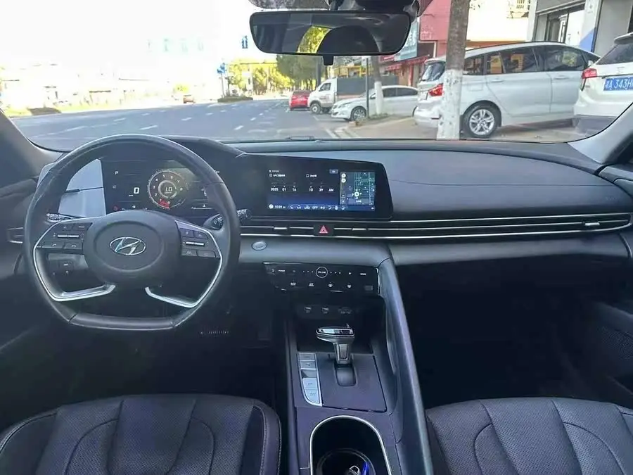 إيلانتر 2022 1.5 لتر CVT GLX النخبة