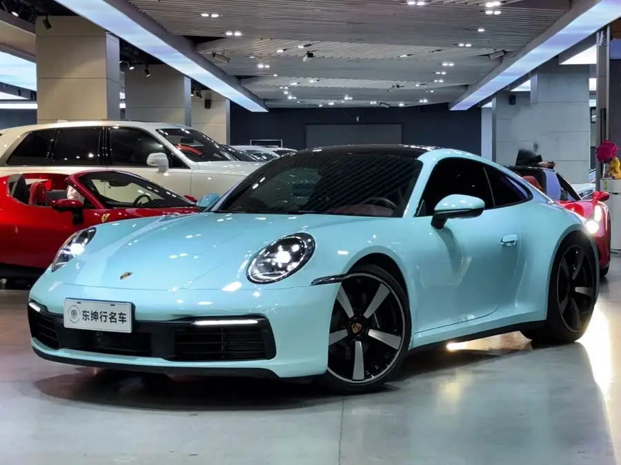 بورش 911 2023 كاريرا 3.0T