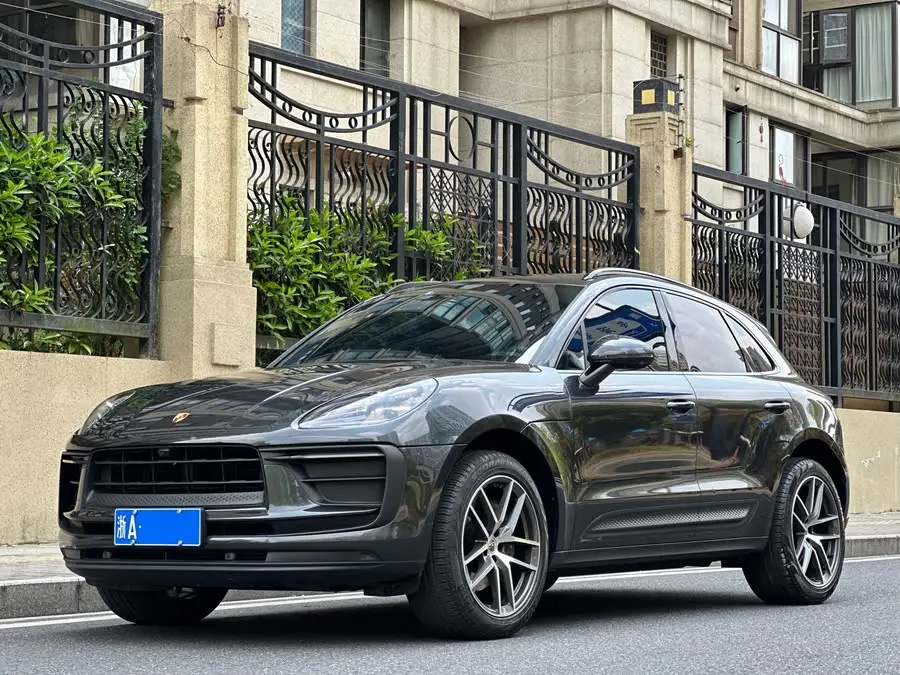 2023 Macan Macan 2.0T
