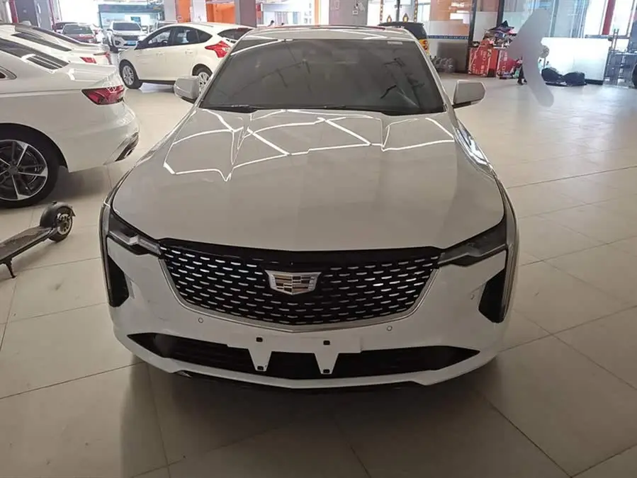 Cadillac CT4 2022 28T Luxury