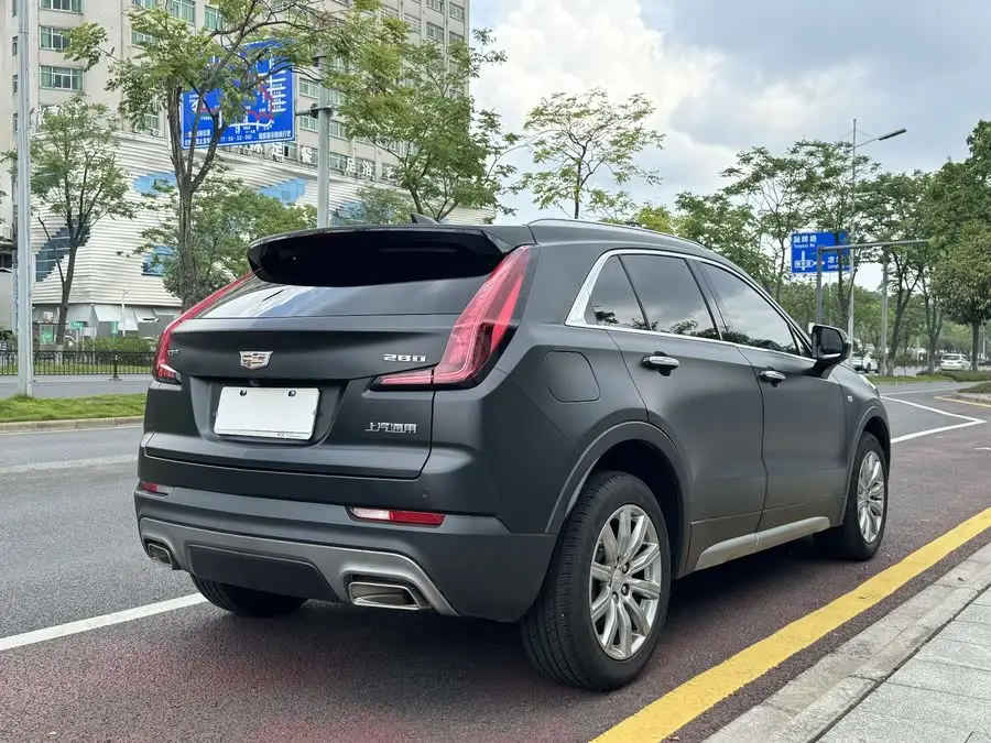 Cadillac XT4 2021 28T FWD Premium