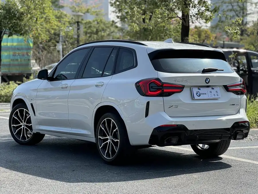 BMW X3 2022 xDrive30i Leading Model M Night Package