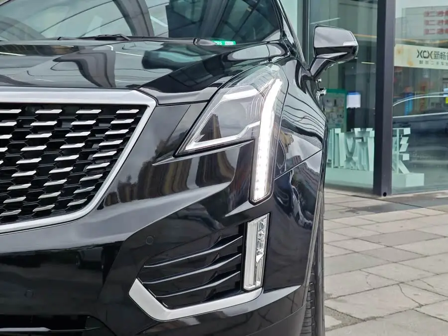 Cadillac XT5 2021 2.0T Luxury FWD