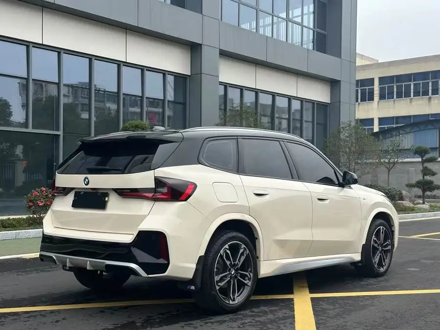 BMW X1 2023 xDrive25Li M Sport Package