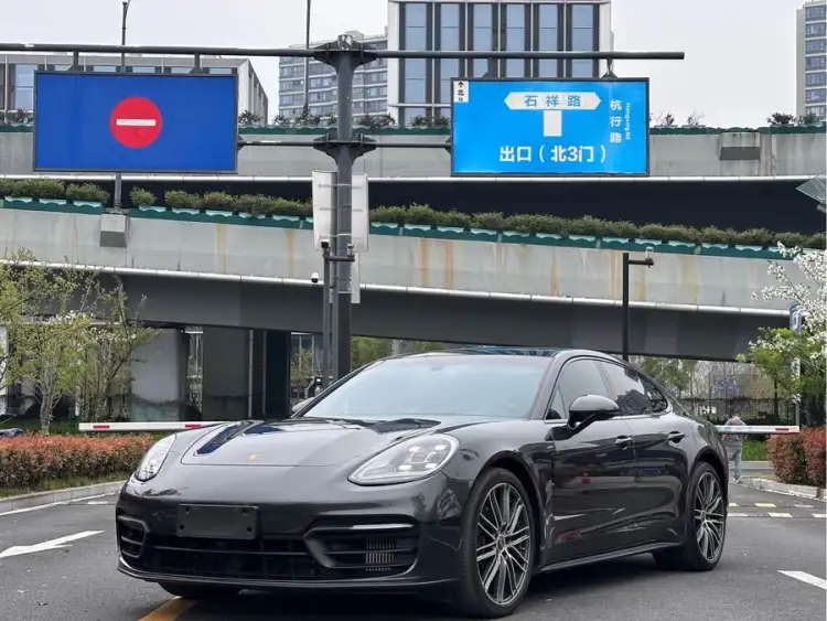 2023 Panamera 2.9T Platinum Edition