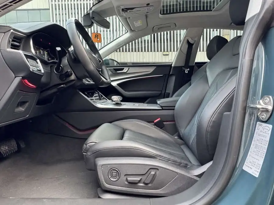 Audi A7 2021 45 TFSI Premium