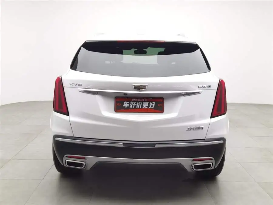 كاديلاك XT5 2021 28T الفاخرة