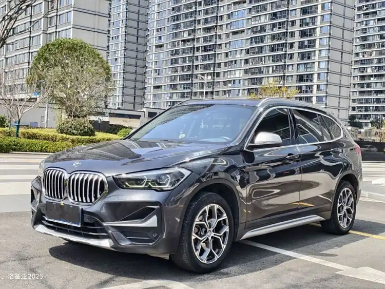 BMW X1 2022 sDrive20Li Luxury