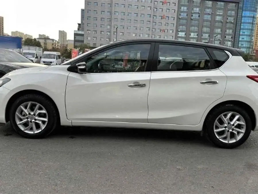 نيسان تييدا 2021 1.6 لتر CVT الذكية