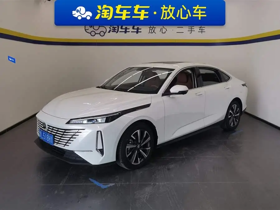 إيدونغ 2024 1.5T GDI أوتوماتيكي طراز رائد