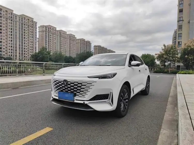 Changan UNI-K 2024 2.0T Two-Wheel Drive Enjoyment Version