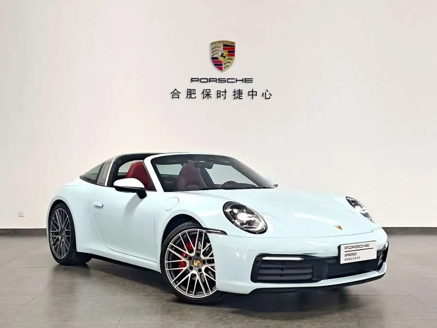 بورش 911 2023 كاريرا 4 3.0T