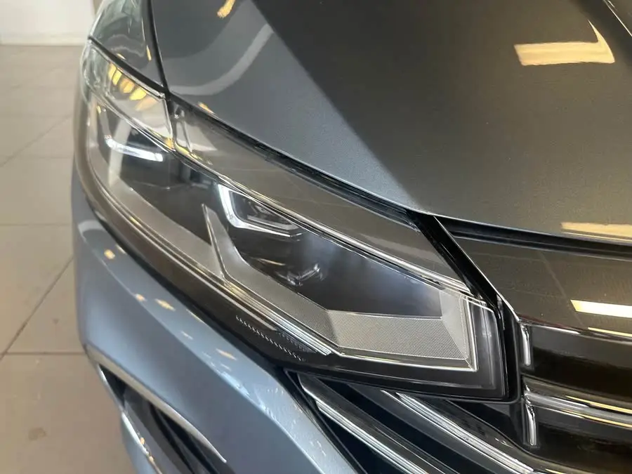 LAVIDA 2023 280TSI DSG YONGYI Edition