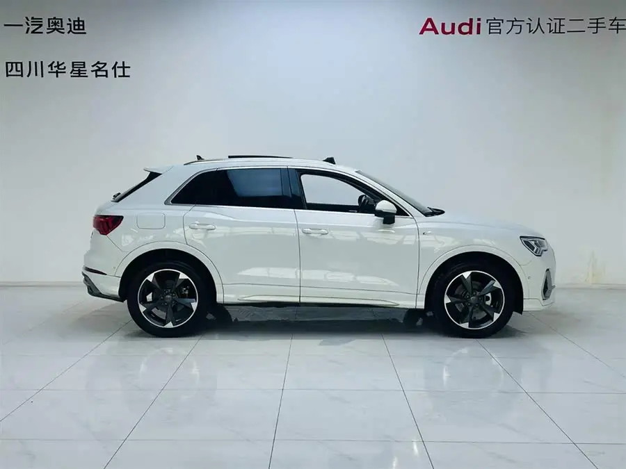 أودي Q3 2021 35 TFSI الطراز الديناميكي العصري