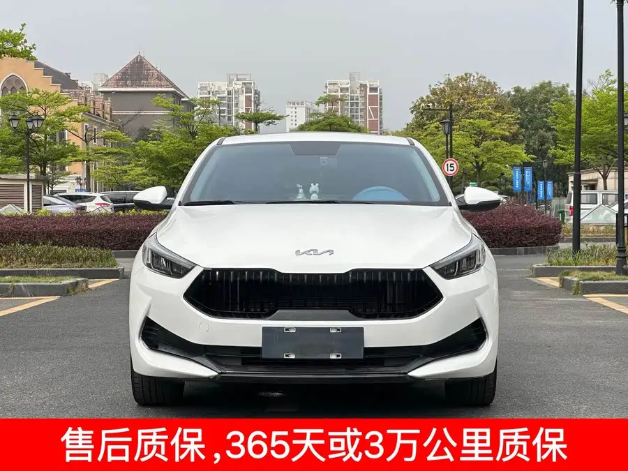 كيا K3 2021 طراز معدل 1.5L CVT نسخة الشباب