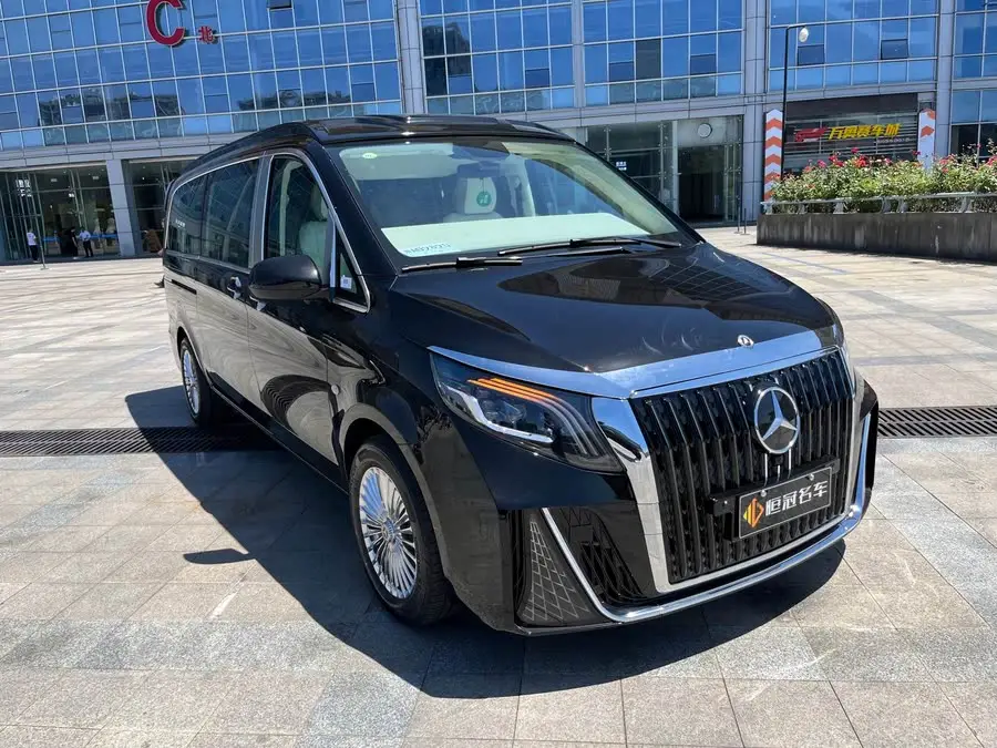 فيتو 2023 2.0T إصدار الأعمال 7 مقاعد