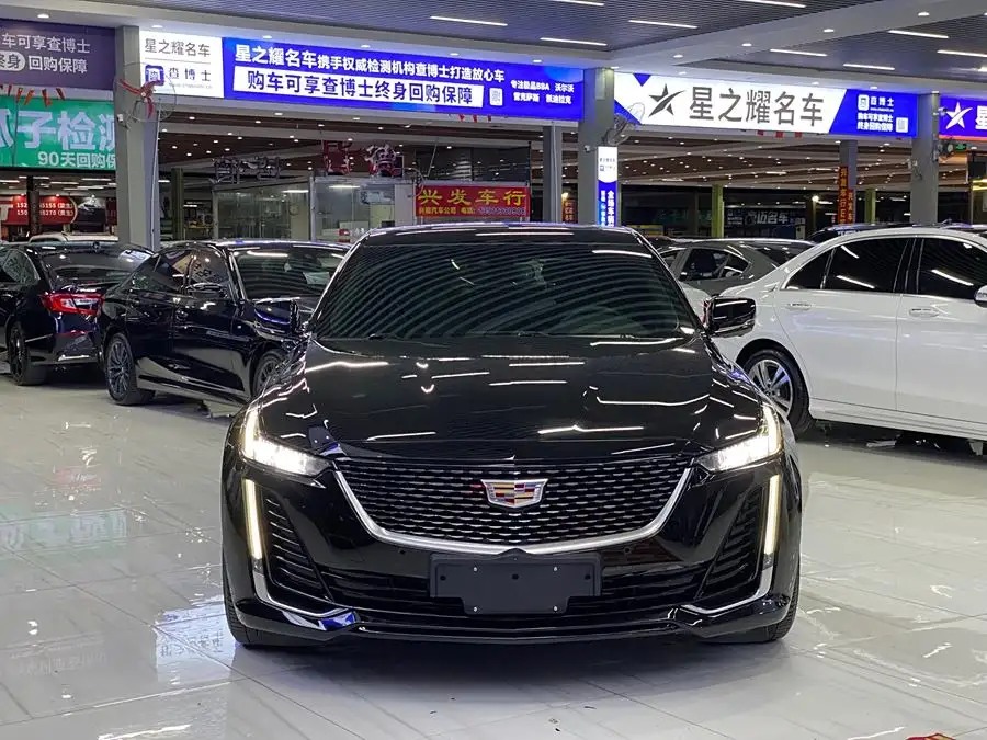 كاديلاك CT5 2021 28T فاخرة