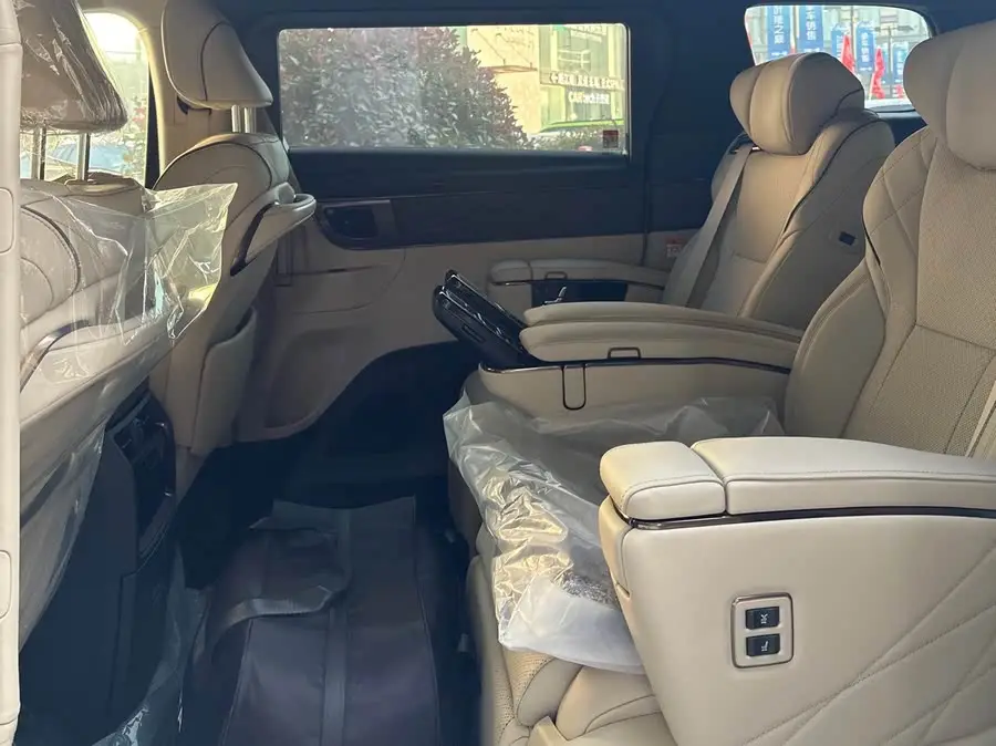 ألفارد 2024 قير مزدوج 2.5 لتر نسخة متميزة