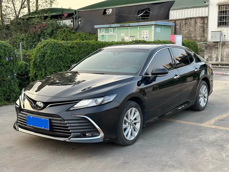 Camry 2021 2.0G Luxury Edition