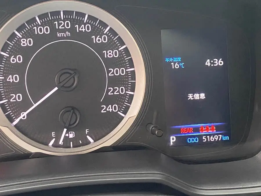 أسد آسيا 2021 الطراز 2.0L الفاخر