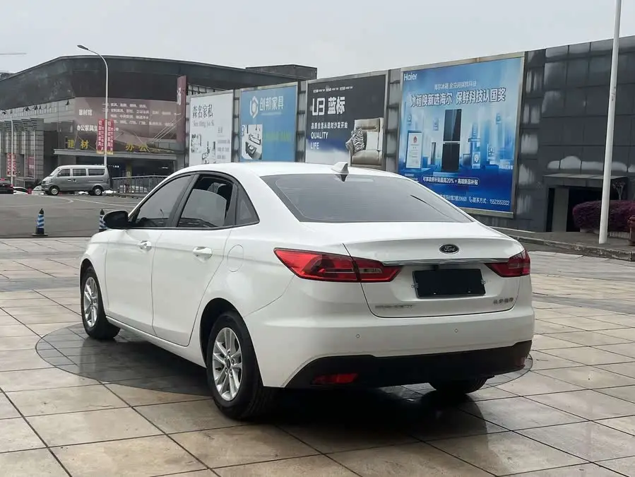 Ford Focus 2019 Facelift 1.5L Automatic Quality Enjoyment Edition (Tire Pressure Monitoring) National VI