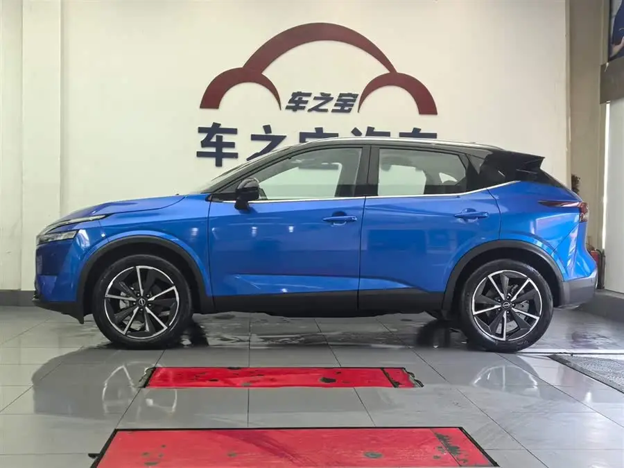 2023 نيسان قاشقاي 1.3T CVT الرائد