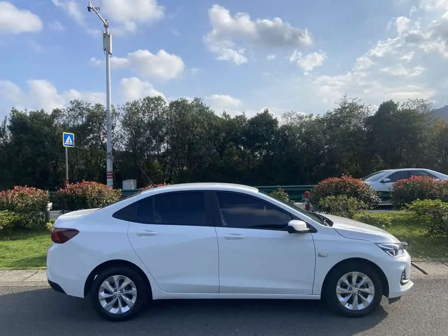 2021 شيفروليه كافورا 325T أوتوماتيكي إصدار جوي