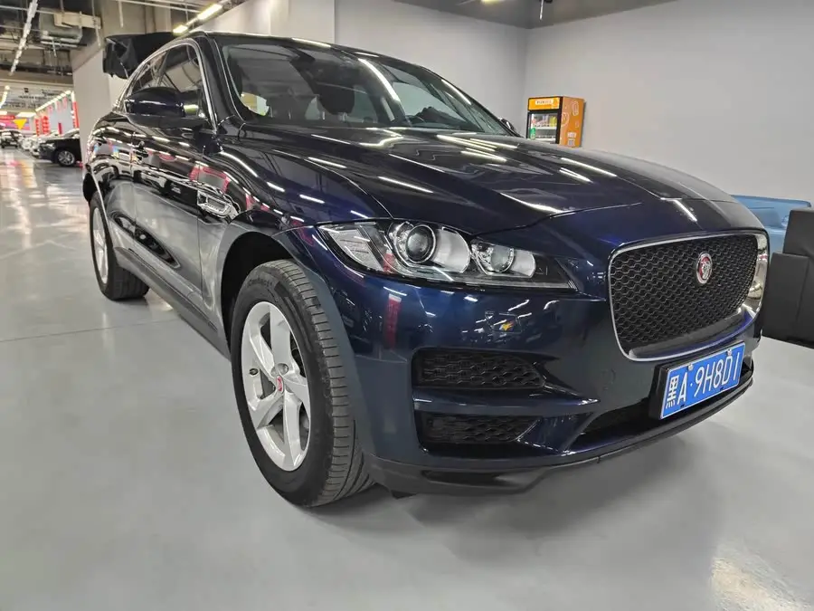 Jaguar F-PACE 2019 2.0T AWD Urban Luxury Edition