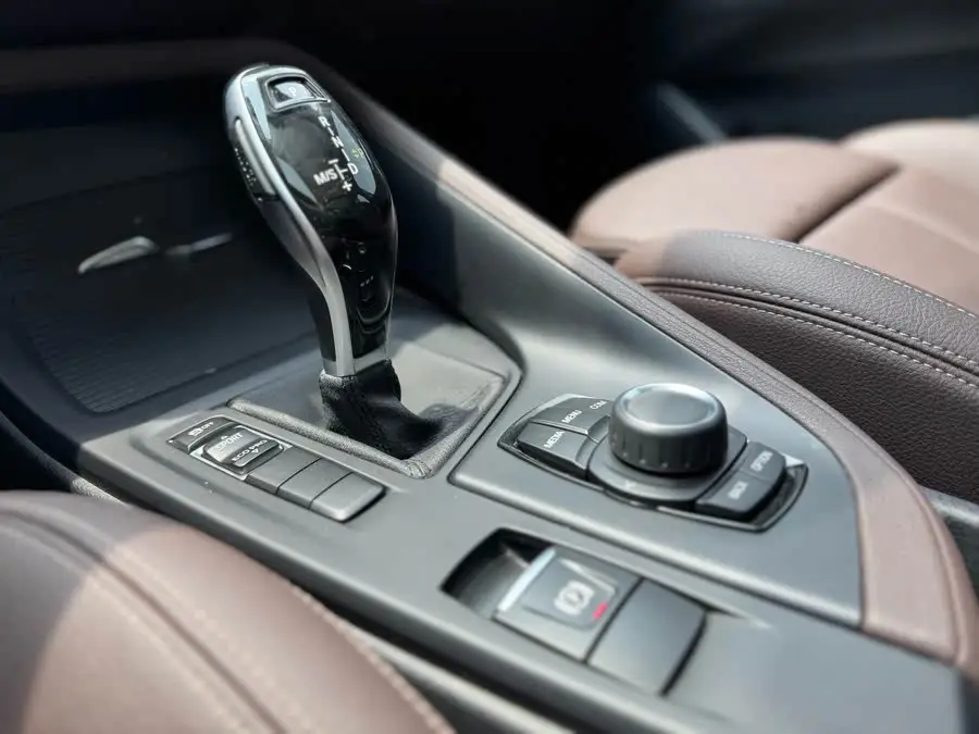 BMW X1 2020 sDrive20Li Fashion Edition