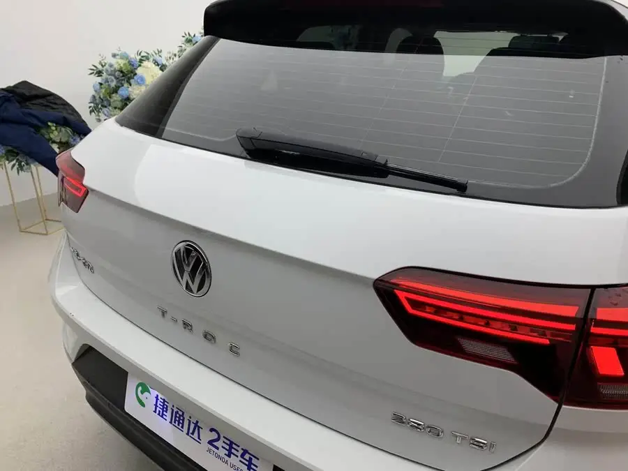 T-ROC 2021 280TSI DSG دفع ثنائي إصدار النخبة للاتصال الذكي