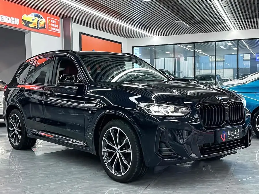BMW X3 2023 xDrive30i Leading Edition M Night Package
