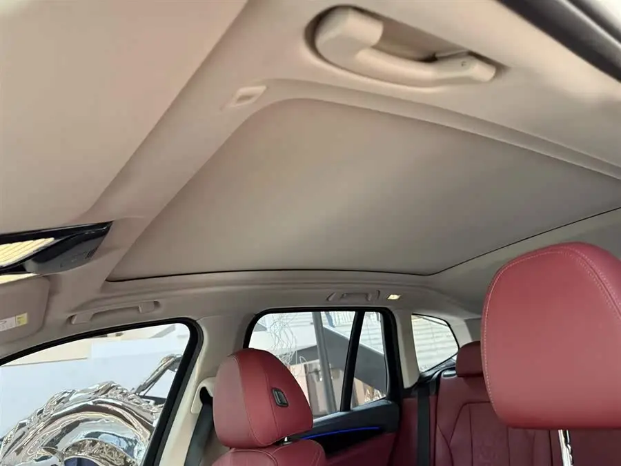 بي إم دبليو X3 2023 xDrive25i حزمة M الرياضية