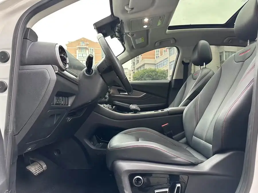 Fengxing T5 EVO 2021 1.5TD DCT Diamond Edition