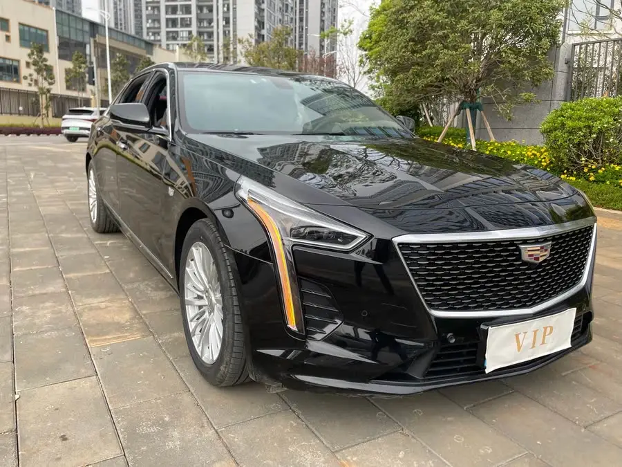 كاديلاك CT6 2021 28T النخبة