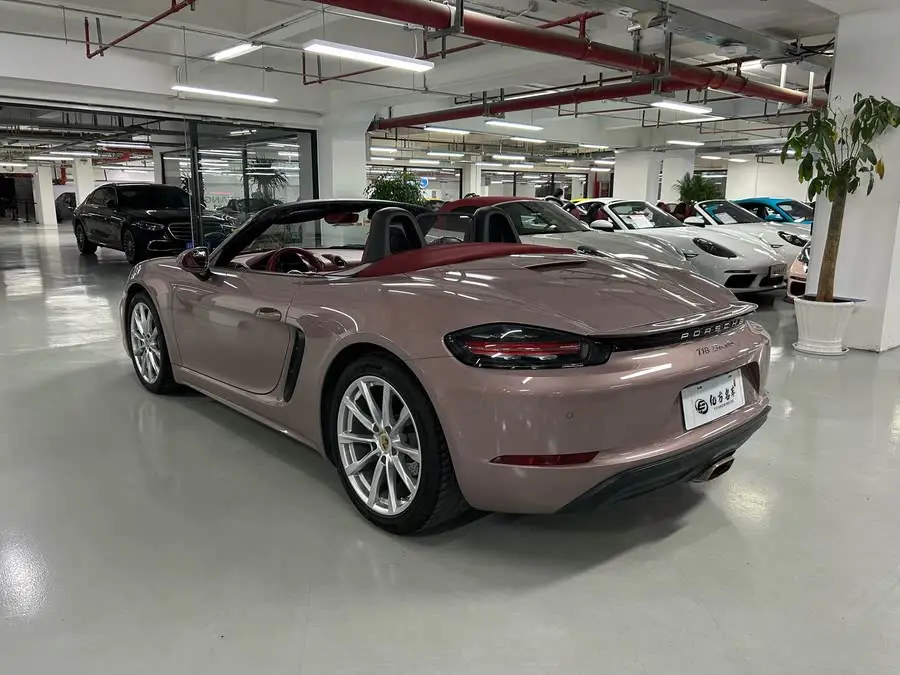 2022 Porsche 718 Boxster 2.0T