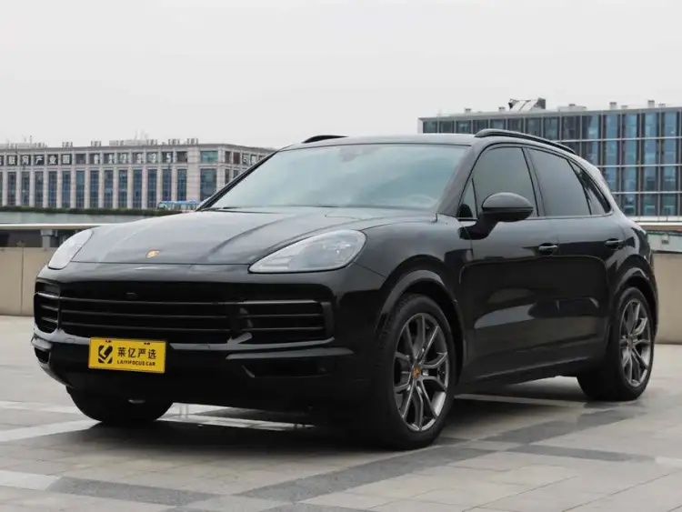 2023 Cayenne Cayenne 3.0T Platinum Edition