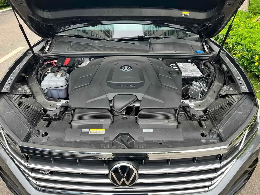 Touareg 2022 3.0 TSI R-Line Classic Sport Package