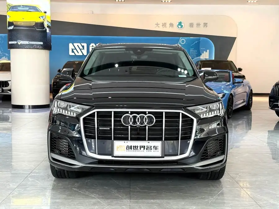 Audi Q7 2023 45 TFSI quattro S line Sport