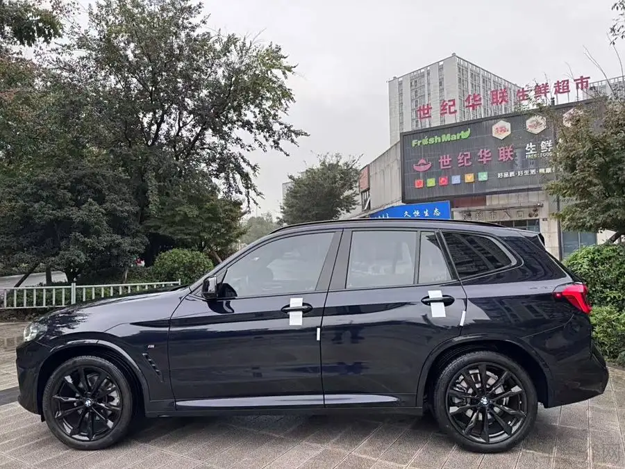 BMW X3 2022 xDrive30i Leading M Night Package