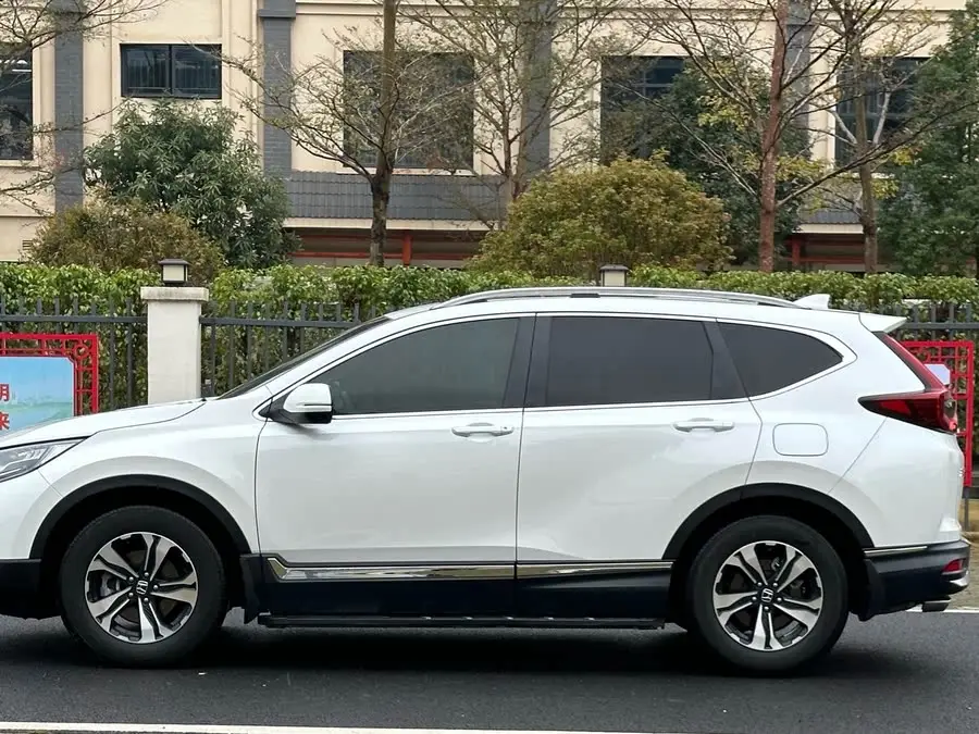 هوندا CR-V 2021 240TURBO CVT دفع ثنائي إصدار الأناقة