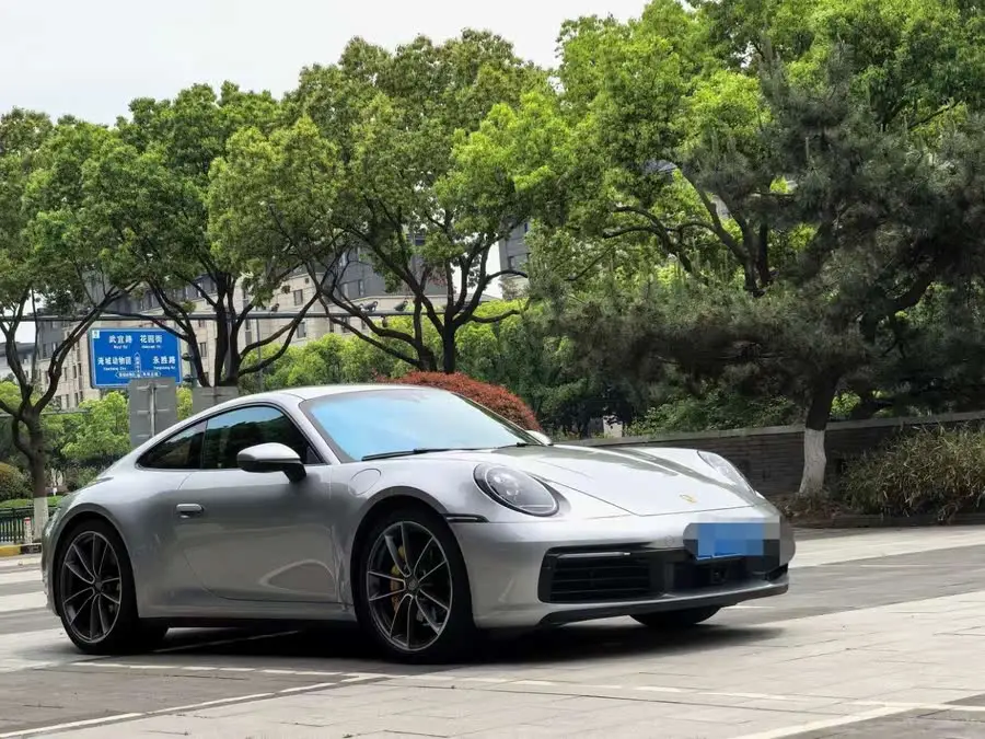 Porsche 911 2020 Carrera 3.0T