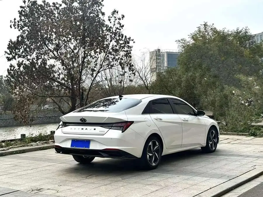 إيلانتر 2021 1.5 لتر CVT LUX