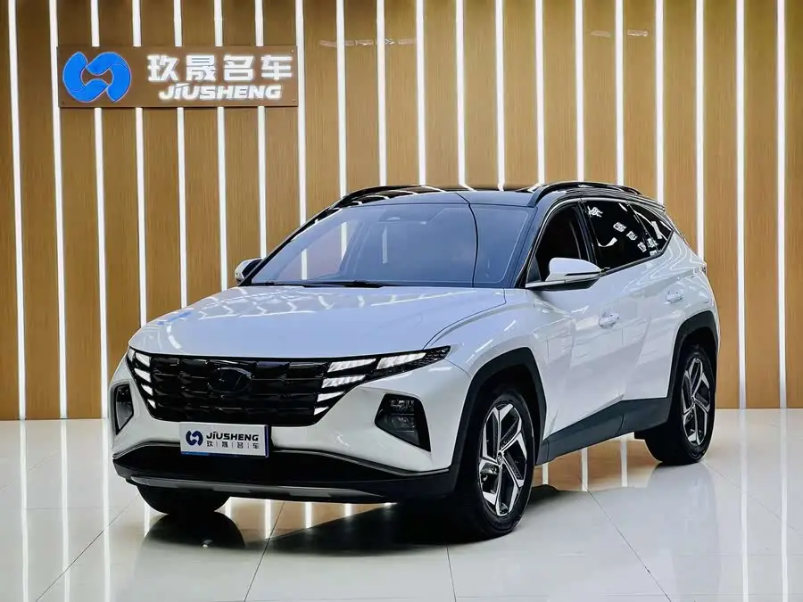 2023 Tucson 1.5T Automatic Two-Wheel Drive DLX Luxury Edition