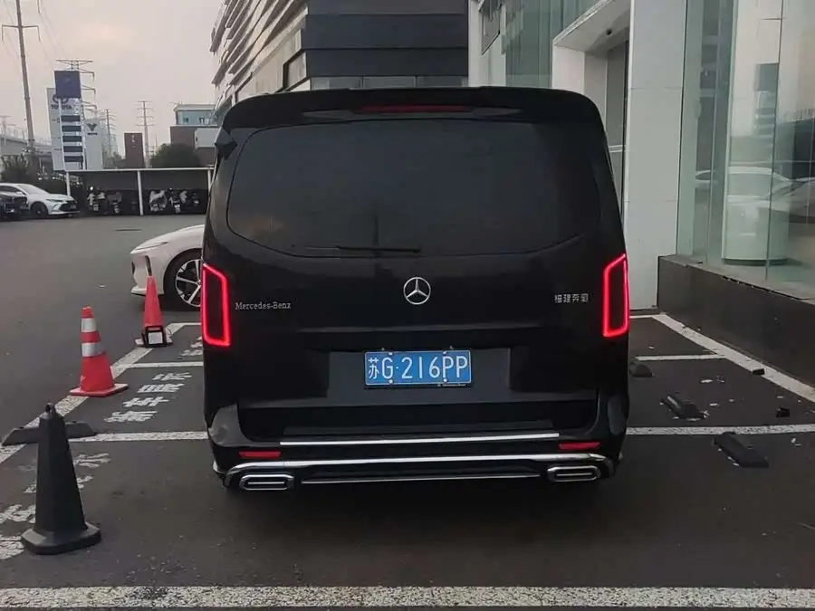 Vito 2023 2.0T Elite Version 7-seater